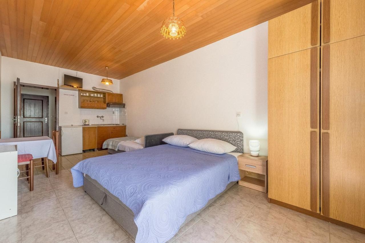 Apartments Kod Cara لوكفا روجوزنيكا المظهر الخارجي الصورة