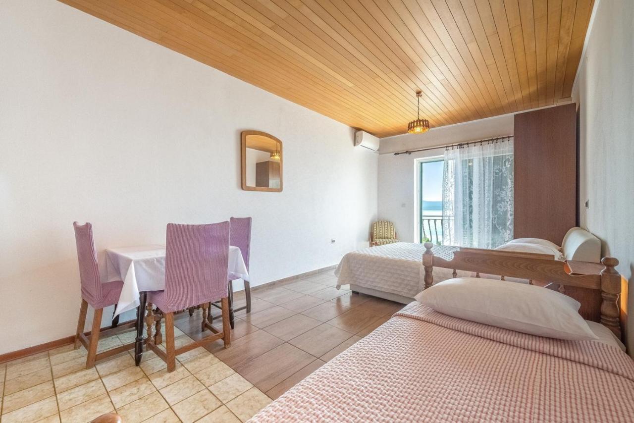 Apartments Kod Cara لوكفا روجوزنيكا المظهر الخارجي الصورة
